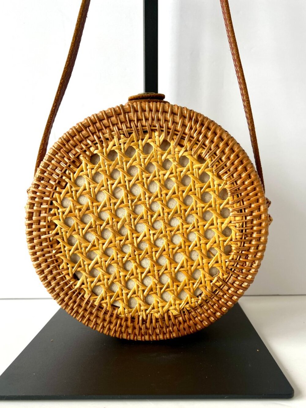 Wicker Purse Rattan Round Woven Natural Color Crossbody, EC